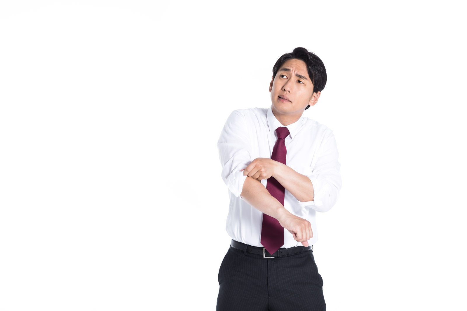 いっちょ本気だしますか 腕まくりする会社員の写真素材 ぱくたそ