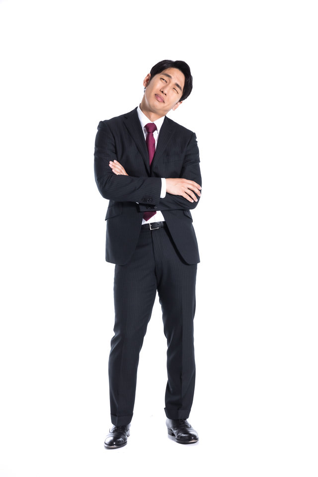 クレームに首をかしげる男性の写真を無料ダウンロード フリー素材 ぱくたそ クレームに首をかしげる男性の写真を無料ダウンロード フリー素材 ぱくたそ