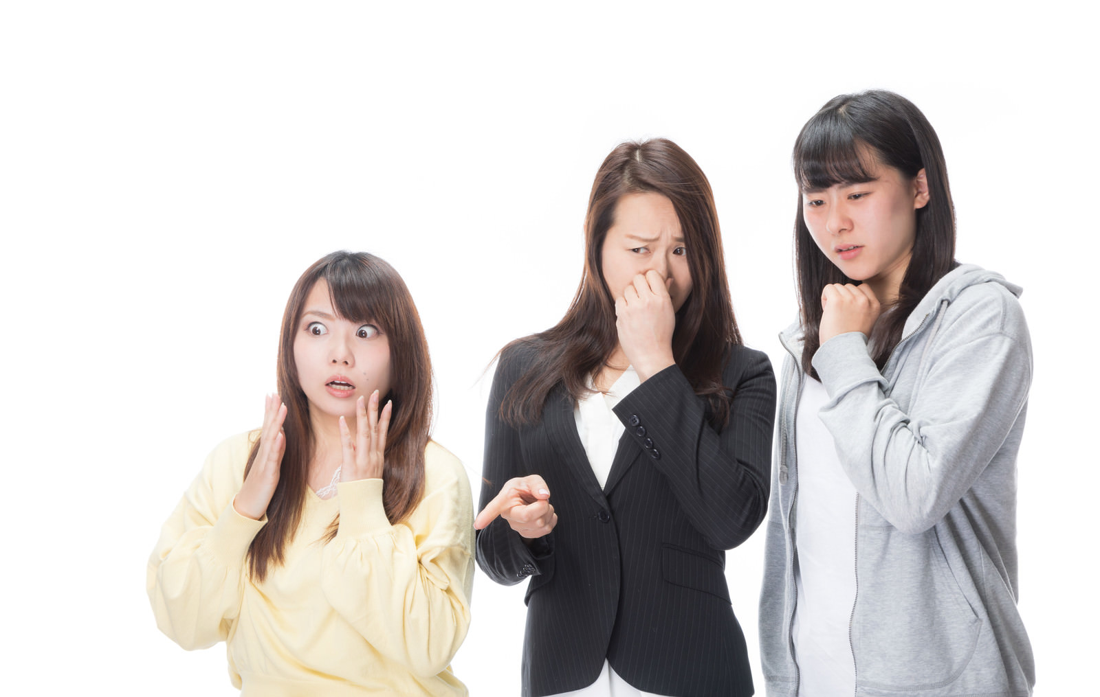 驚愕するほどの悪臭を嗅ぐ女子達の写真素材を拡大 トリミング加工 ぱくたそ