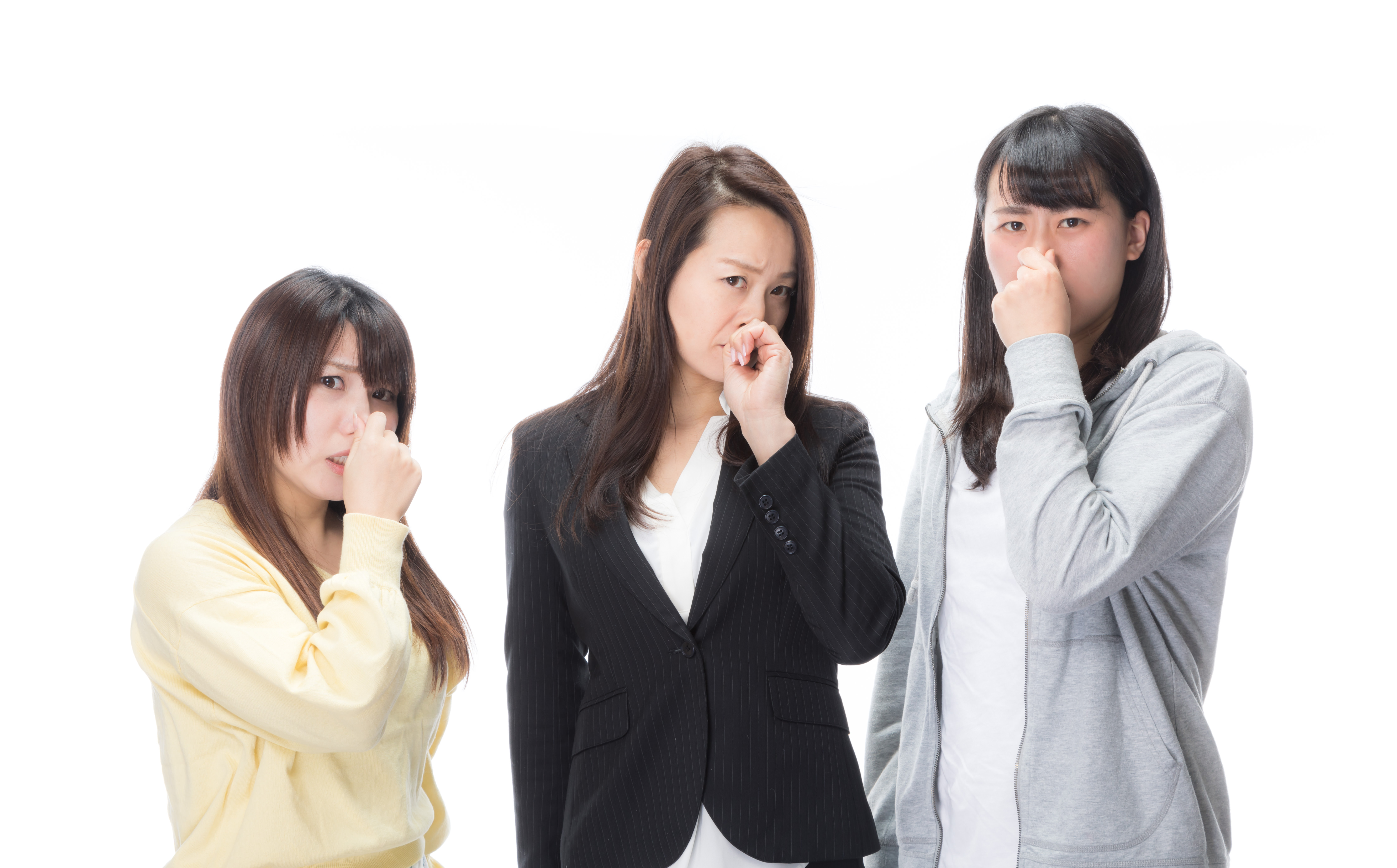 鼻 つまむ 臭い 鼻 つまむ 臭い