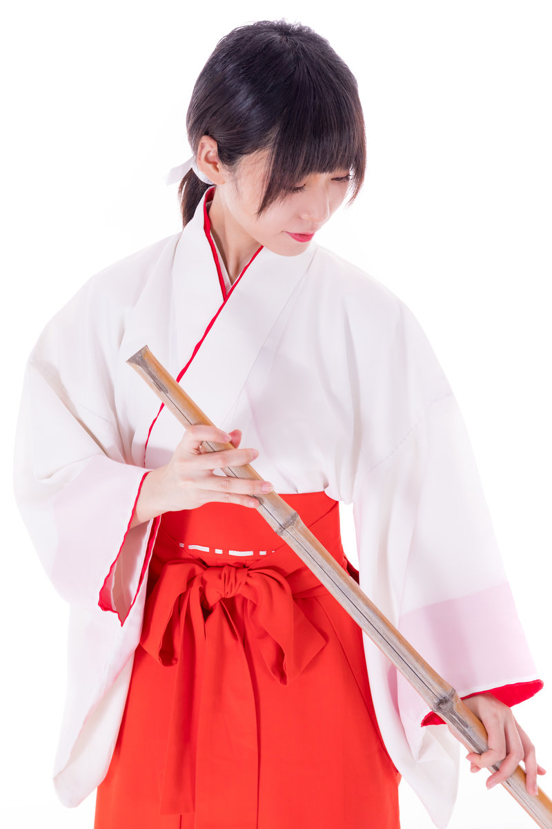 Japan Image 巫女 イラスト 後ろ姿 Japan Image 巫女 イラスト 後ろ姿
