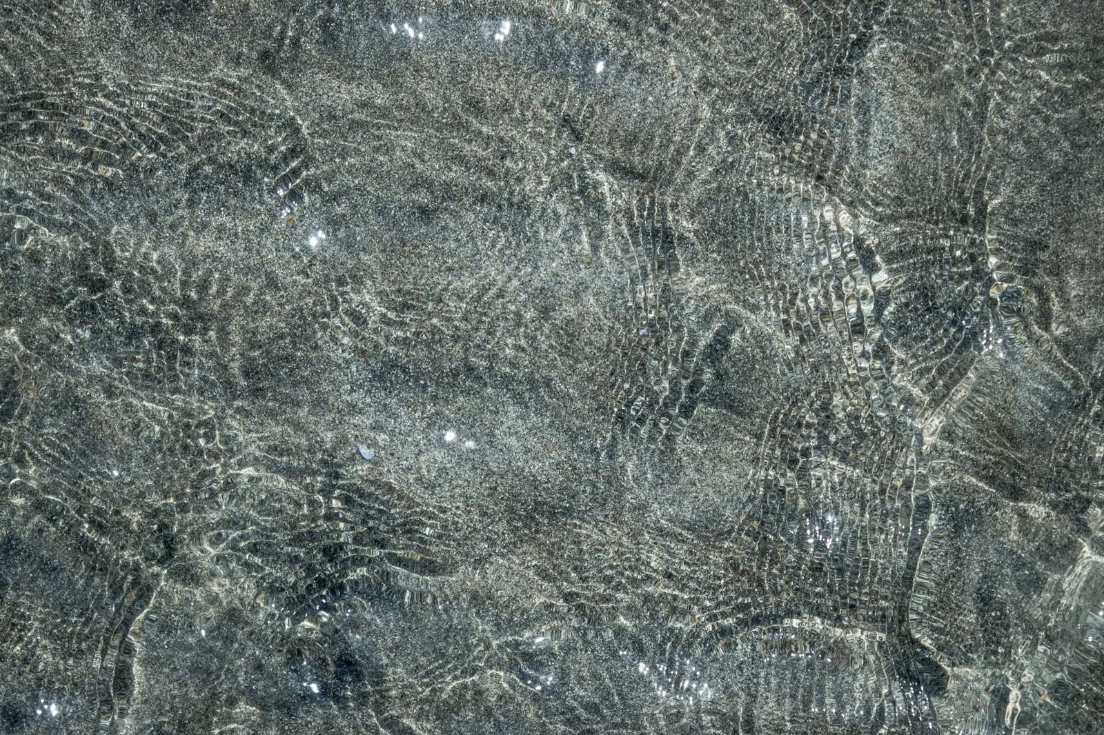 砂と水面の写真素材 ぱくたそ