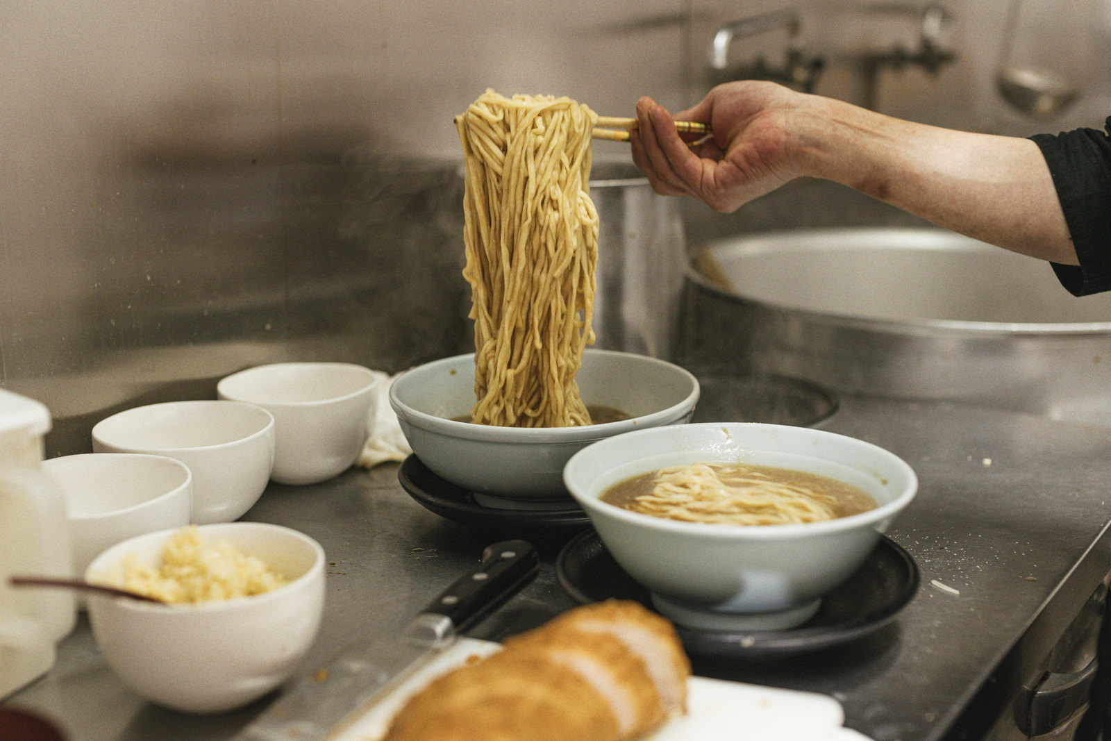 特盛麺をご用意の写真素材 ぱくたそ