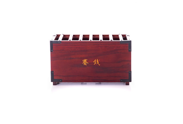 賽銭箱が現れたの無料の写真素材 フリー素材 をダウンロード ぱくたそ