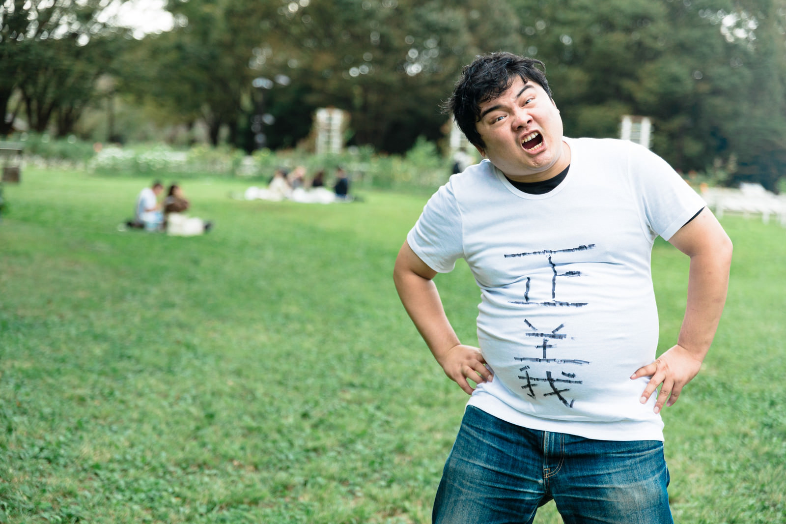 「楯突くやつはみんな悪」の写真［モデル：段田隼人］
