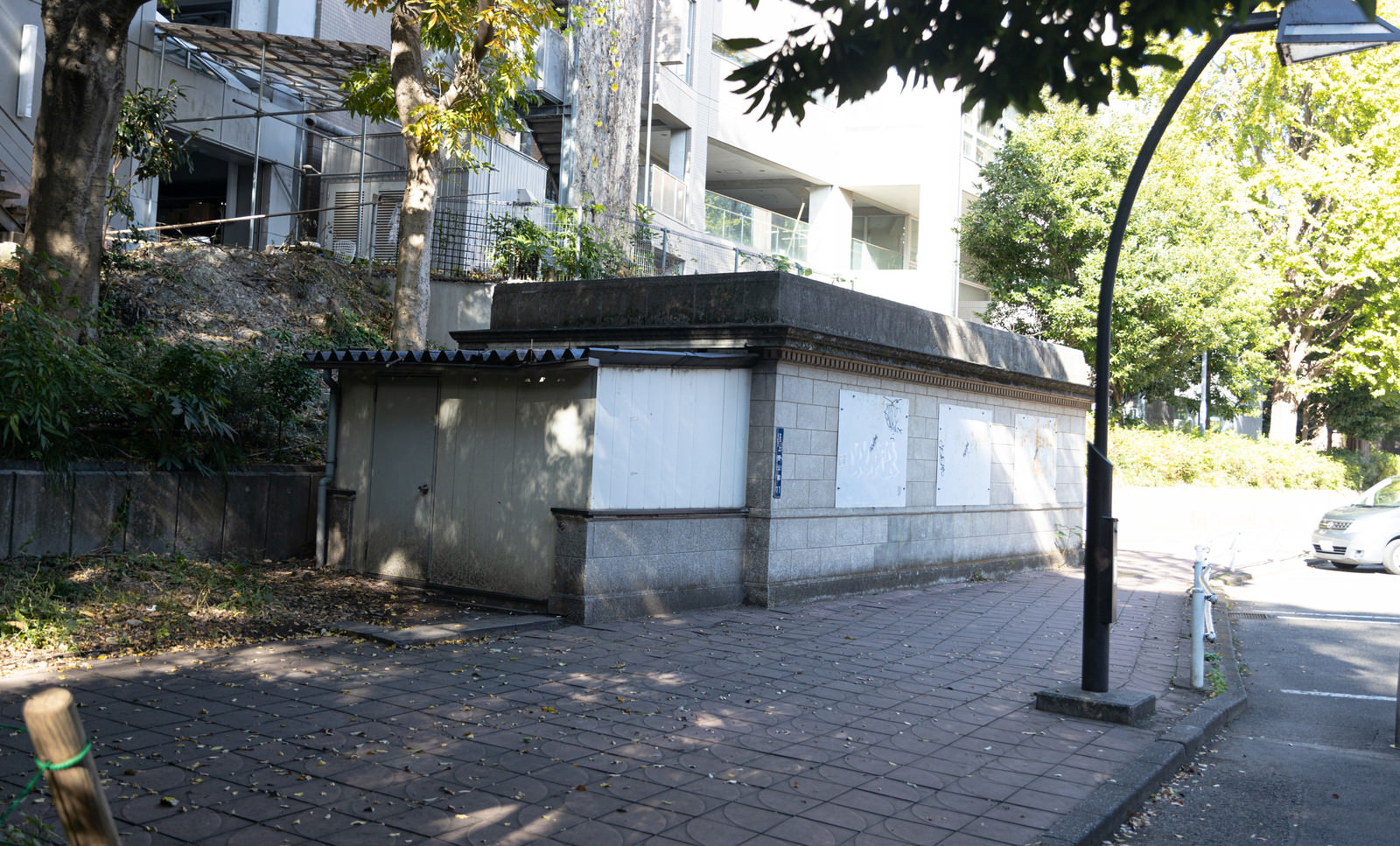 旧動物園口の様子の写真を無料ダウンロード フリー素材 ぱくたそ 旧動物園口の様子の写真を無料ダウンロード フリー素材 ぱくたそ