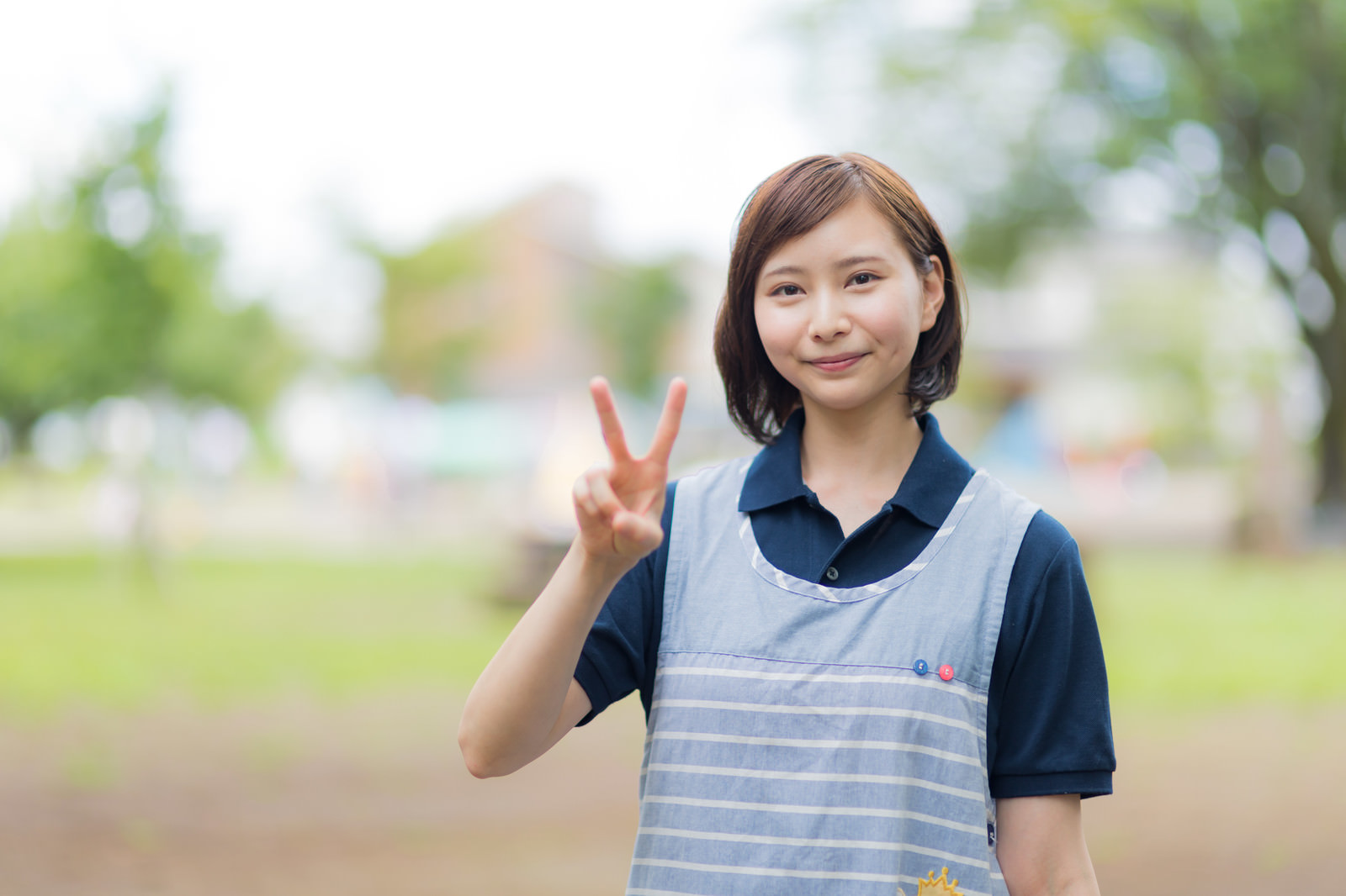 「エプロン姿で二人分お願いできますか」の写真［モデル：yumiko］